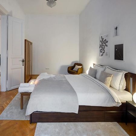 Felsoerdosor Residence Budapest Esterno foto