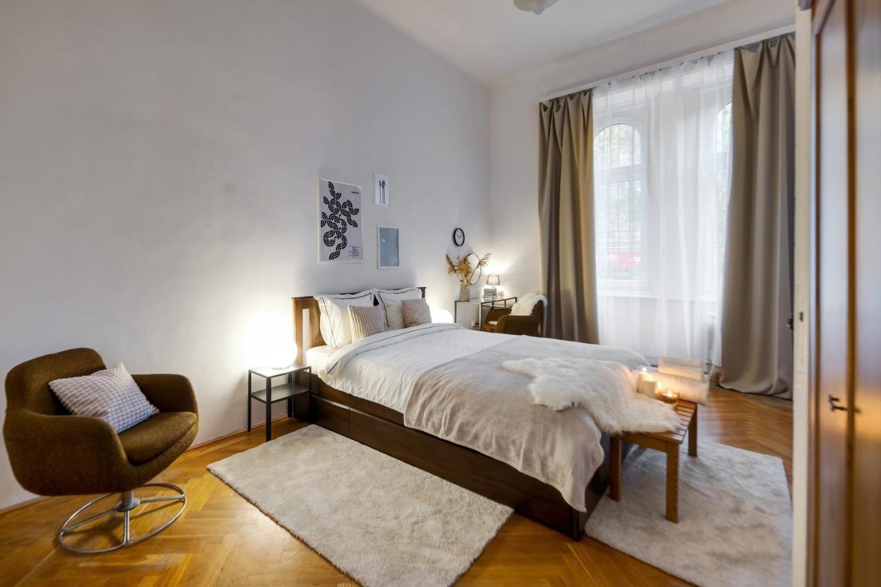 Felsoerdosor Residence Budapest Esterno foto