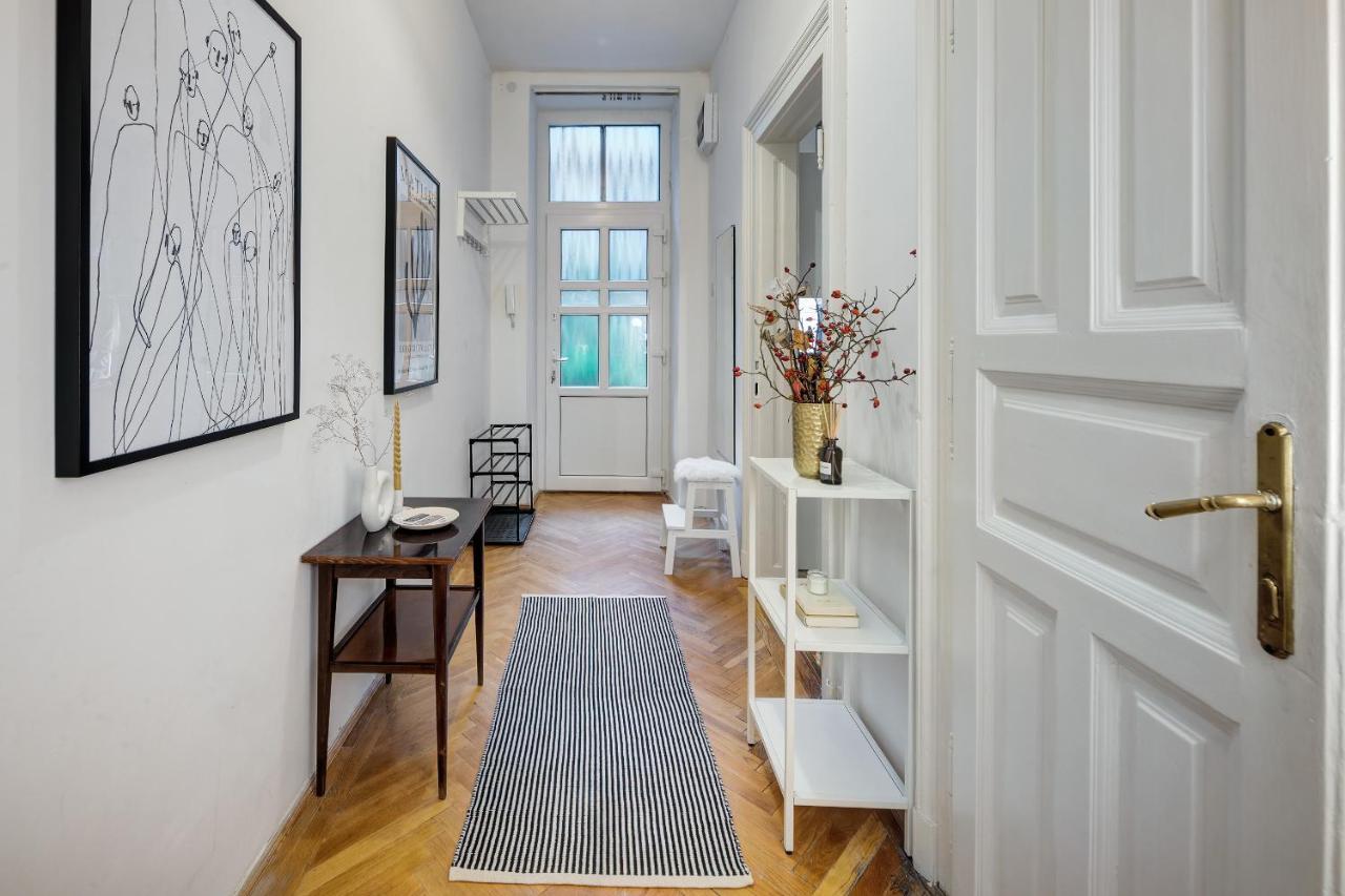 Felsoerdosor Residence Budapest Esterno foto